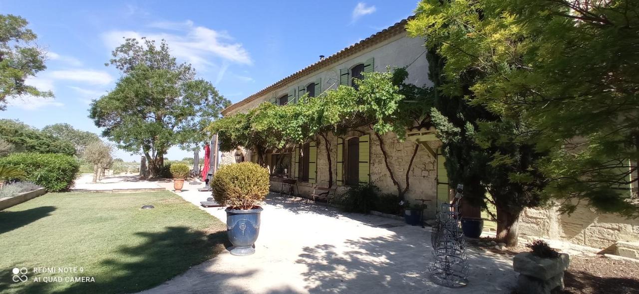Neuf 1752 Arles